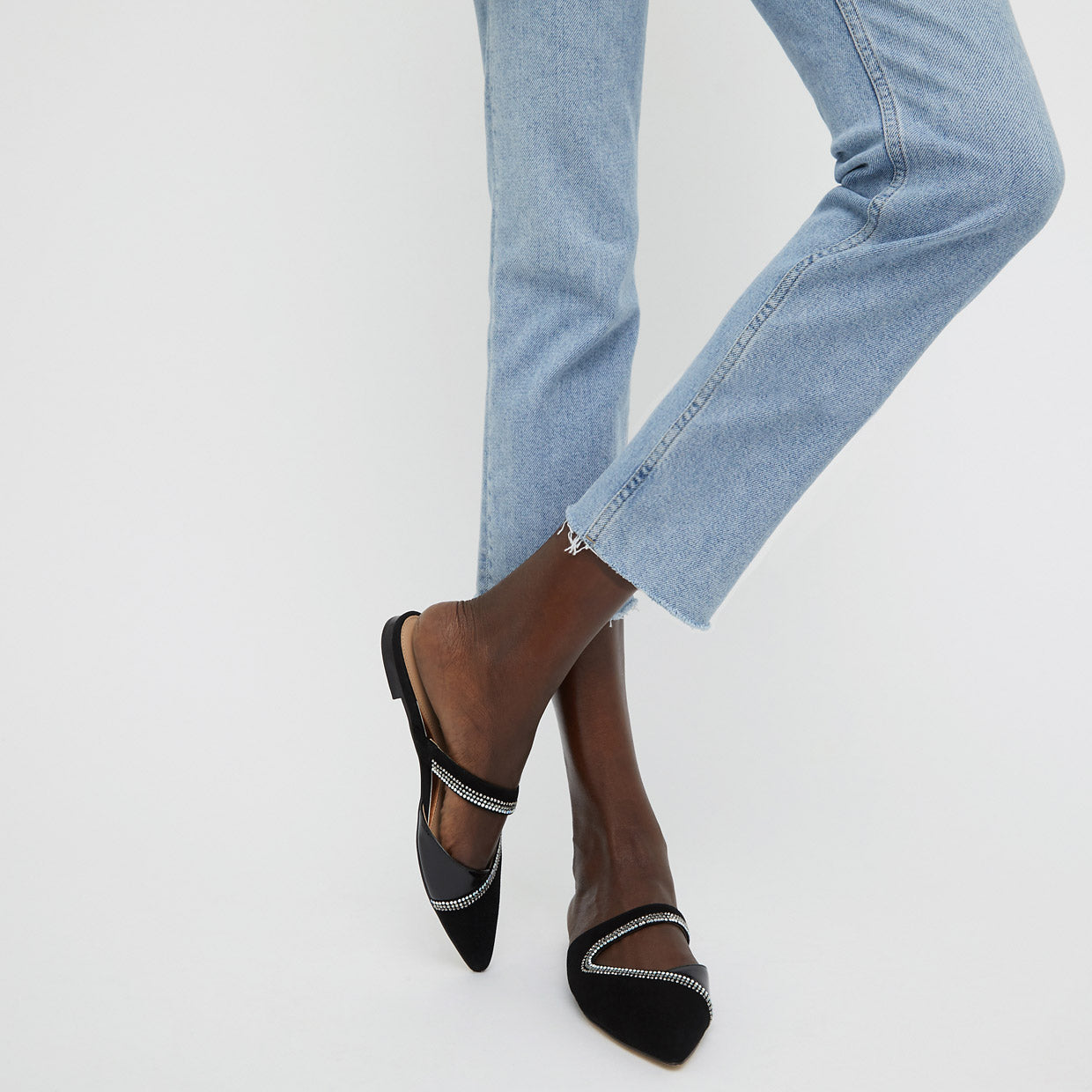 VALKYRIE SLIPPER - Black