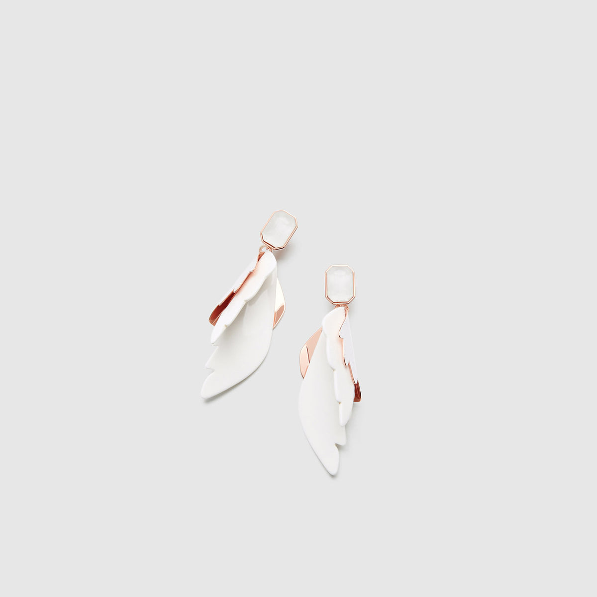 GRACE EARRINGS - White