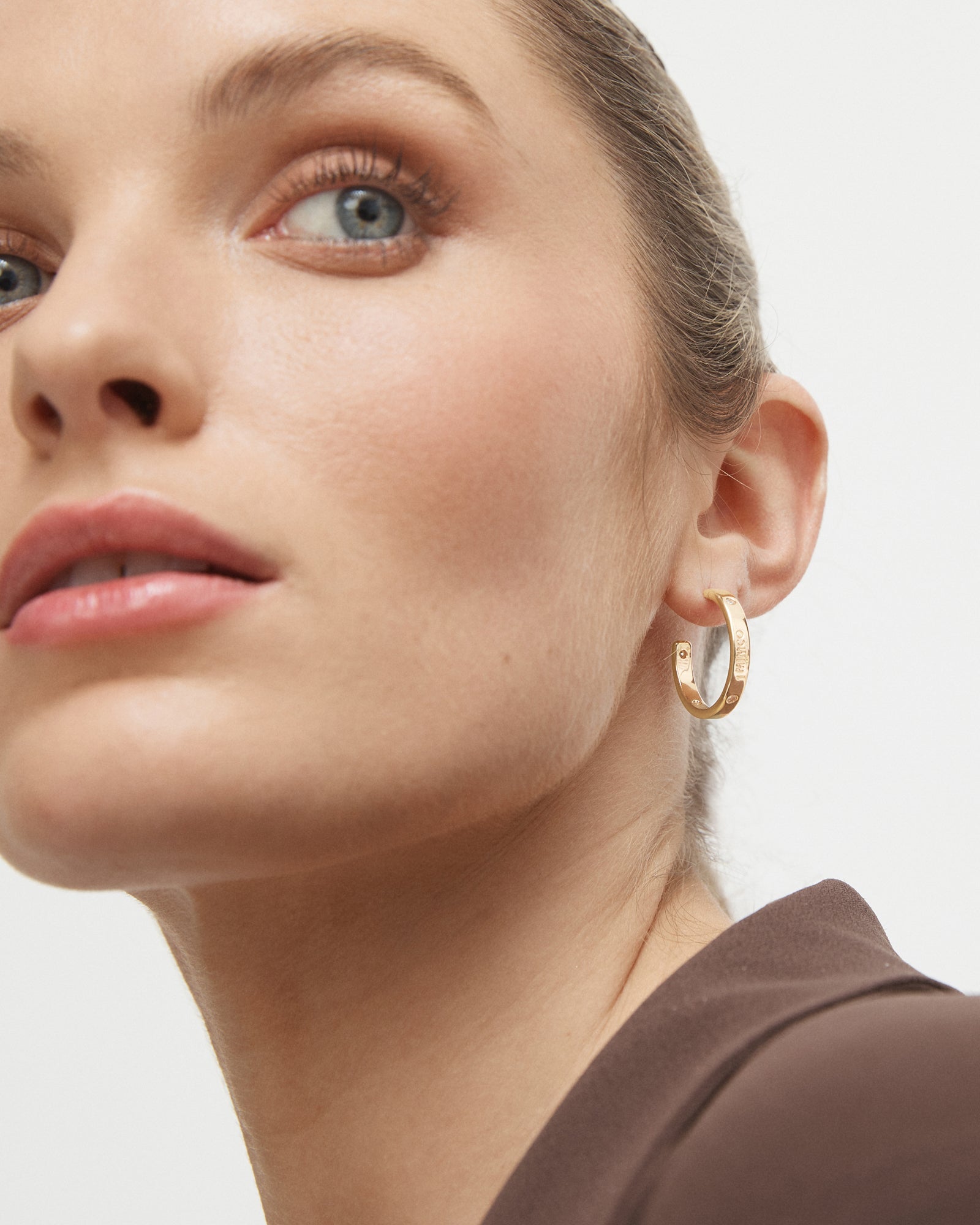 Lucent Hoop Earrings - Gold