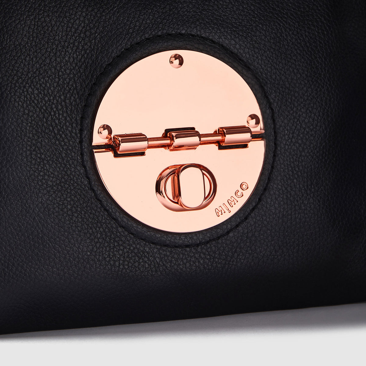 TURNLOCK MEDIUM POUCH - Black Rose Gold