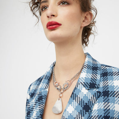 AMULET PENDANT NECKLACE - Porcelain