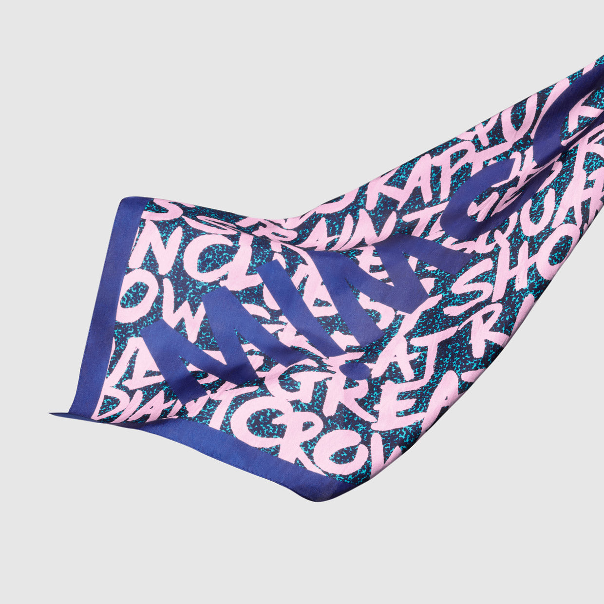 SCRIPT NECK SCARF - Lark