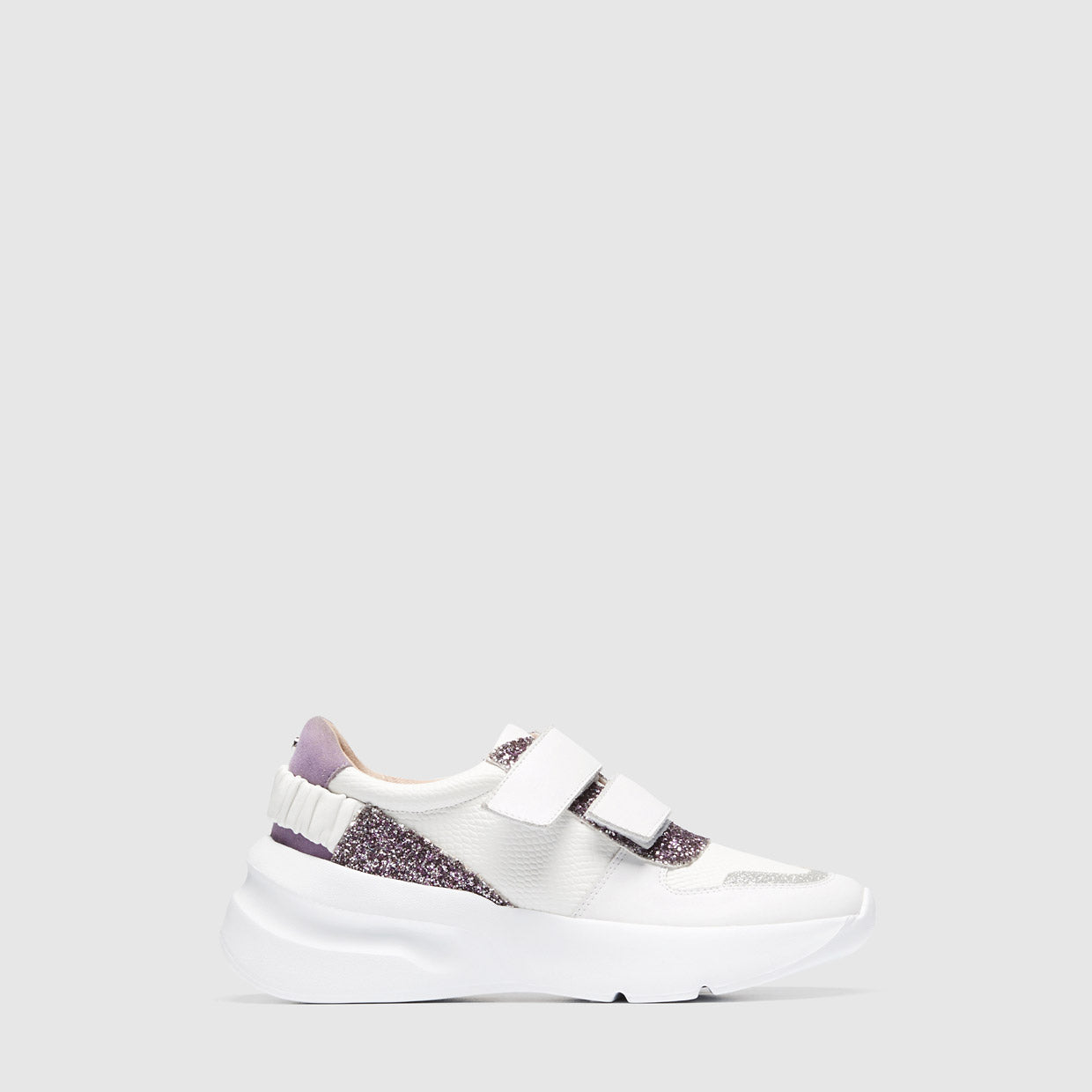 vivid sneaker - White