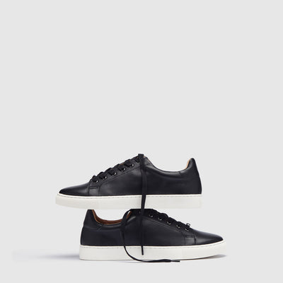 Astro Sneakers - Black