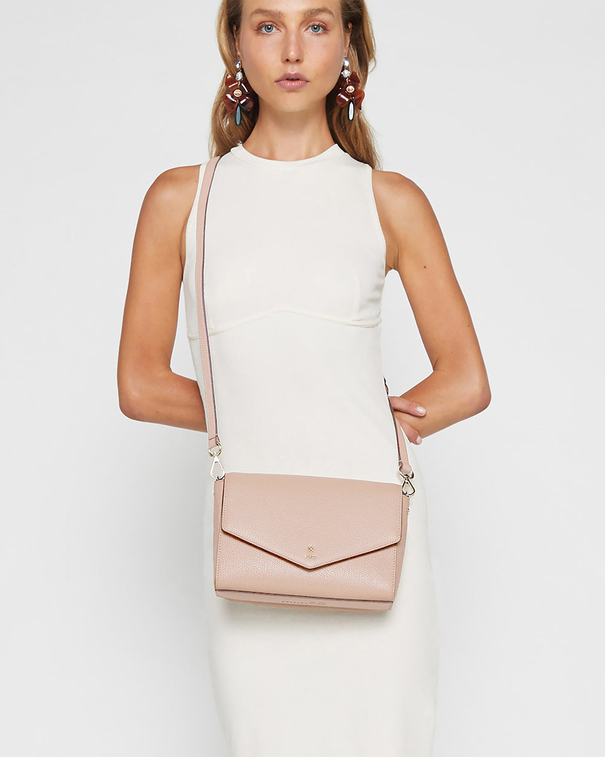 D-Vine Crossbody Bag - Almond