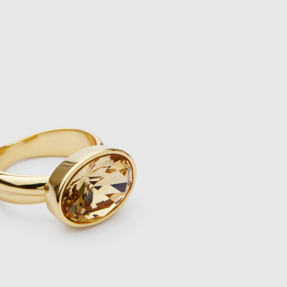 Twinkle Crystal Ring - Caramel