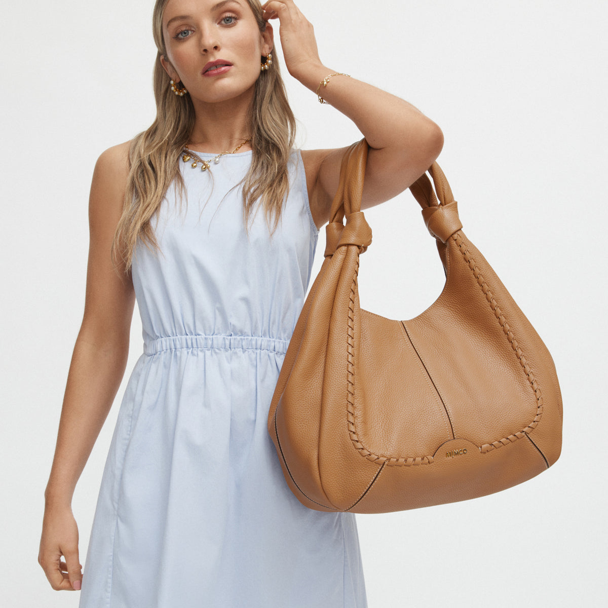 Curl Crescent Tote Bag - Caramel