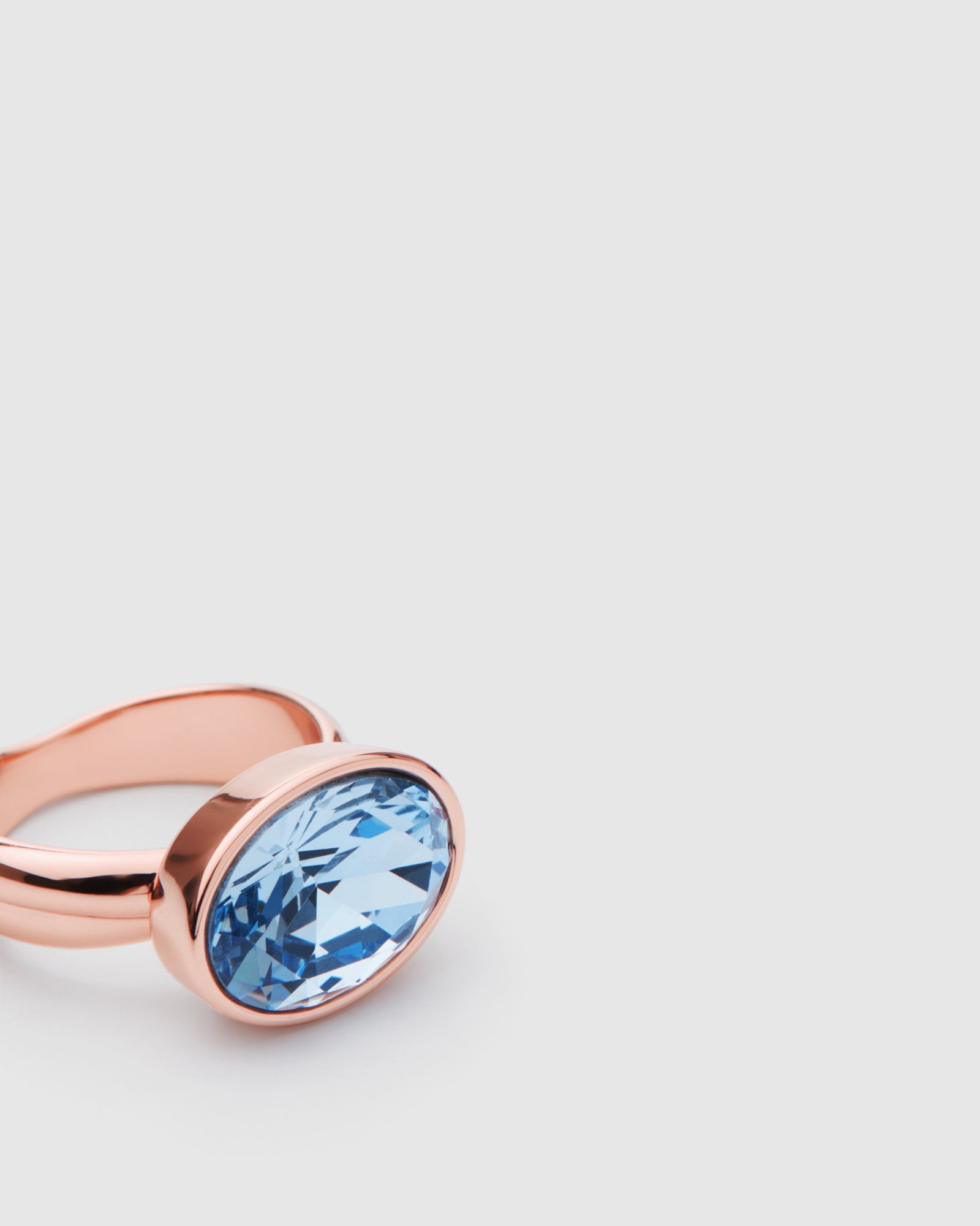 Twinkle Crystal Ring - Bluebell