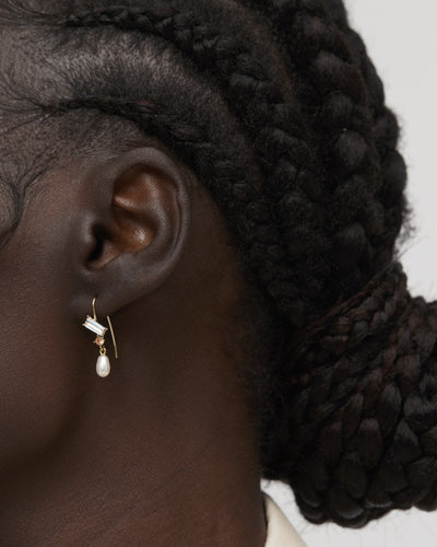 Fascinate Hook Earrings - Alabaster