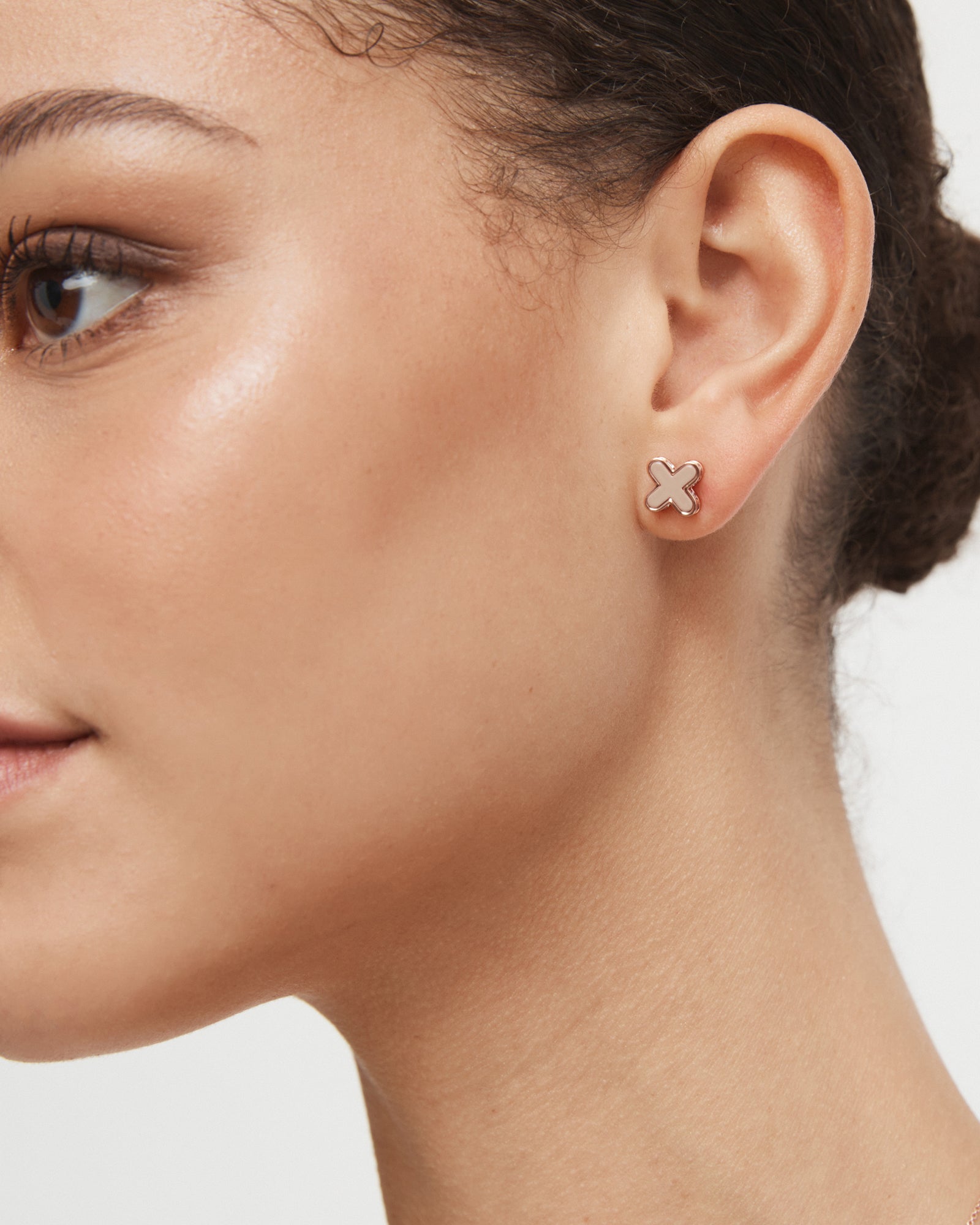 Dreamer Stud Earrings - Pancake