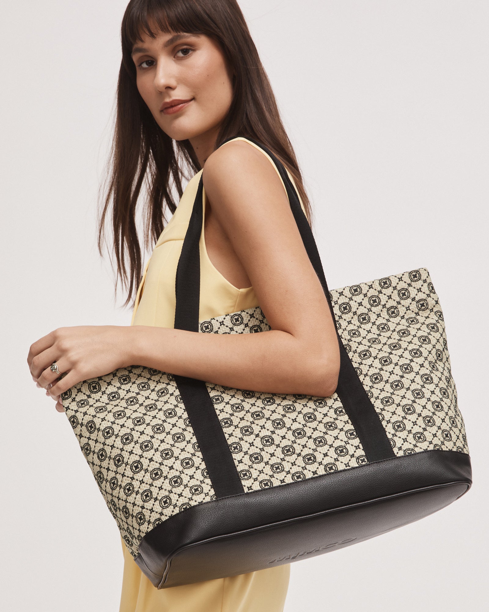 Mim-Gram Vacay Tote Bag - Natural Black