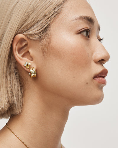 Casino Cluster Stud Earrings - Pearl