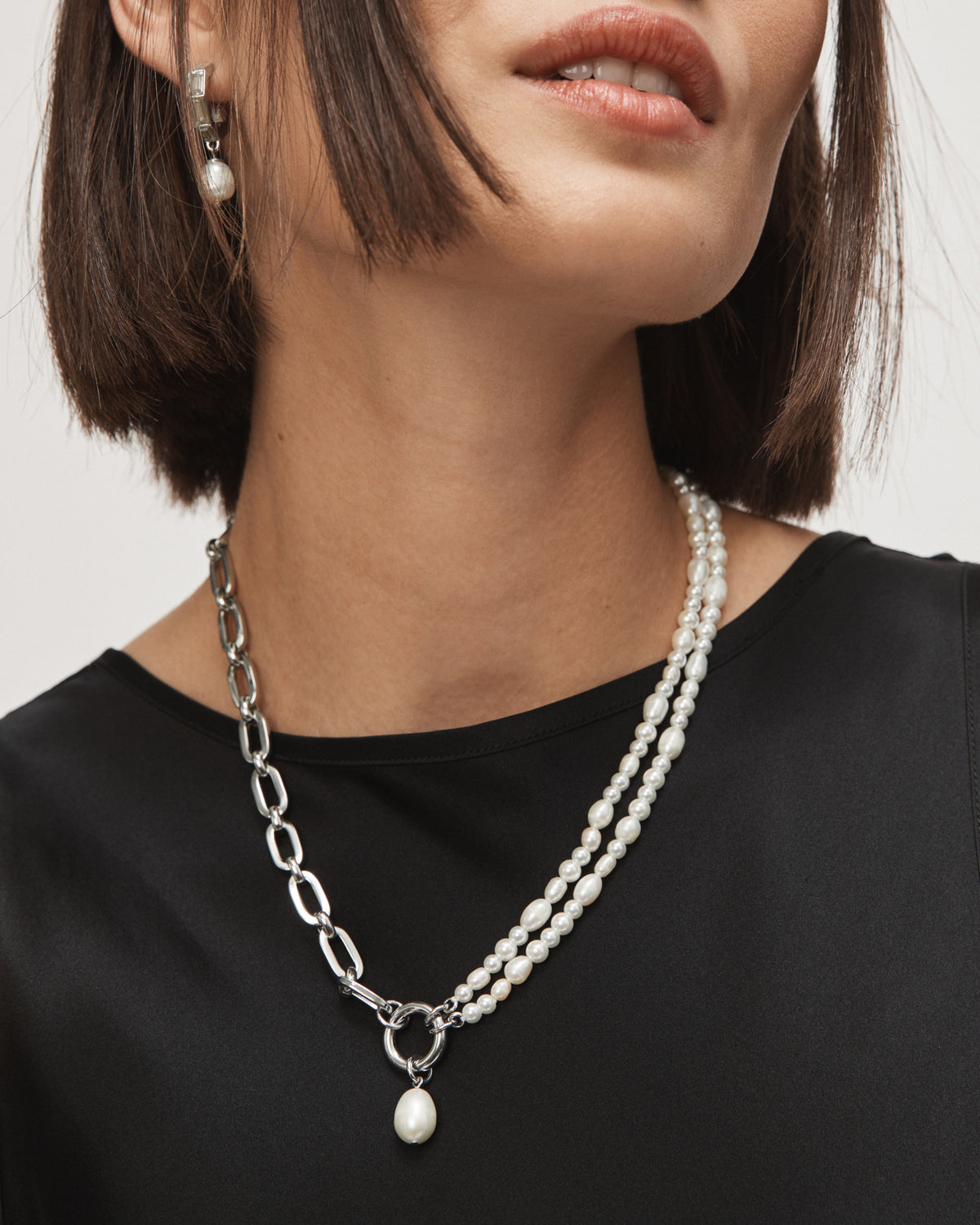 Estrid Pearl Necklace - Silver