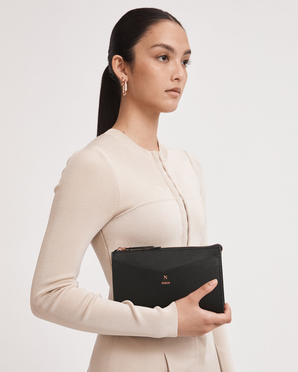D-Vine Medium Pouch - Black Rose Gold