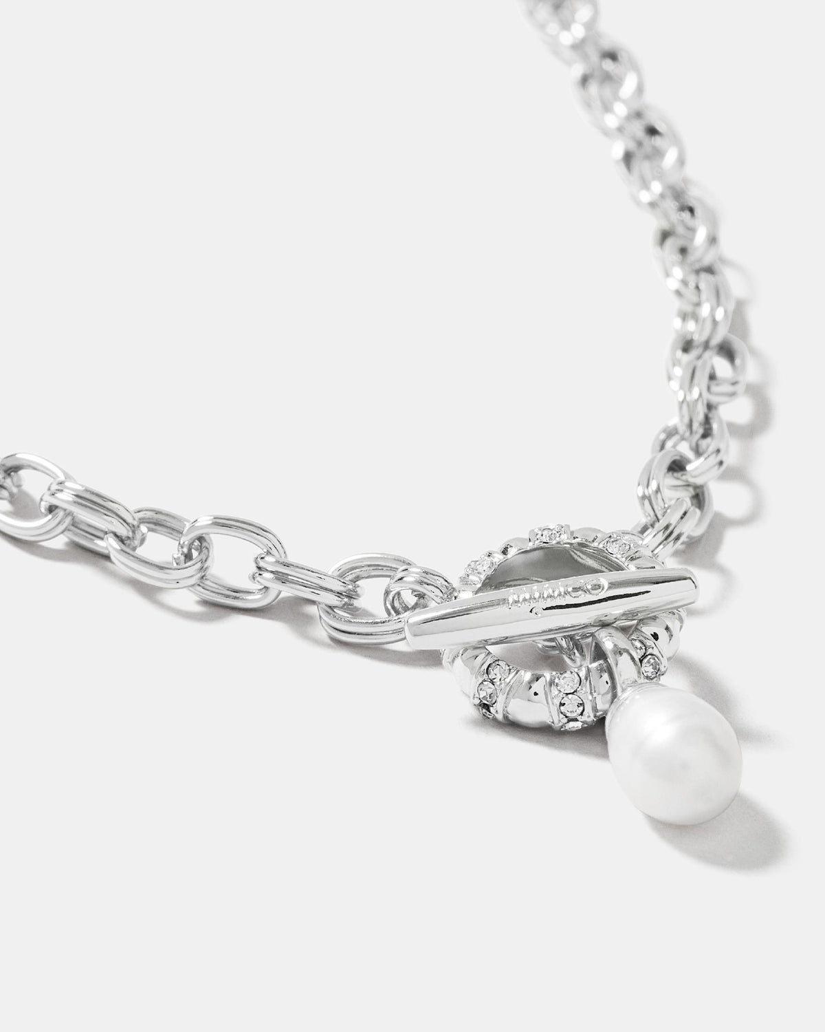 Everly Pendant Necklace - Silver