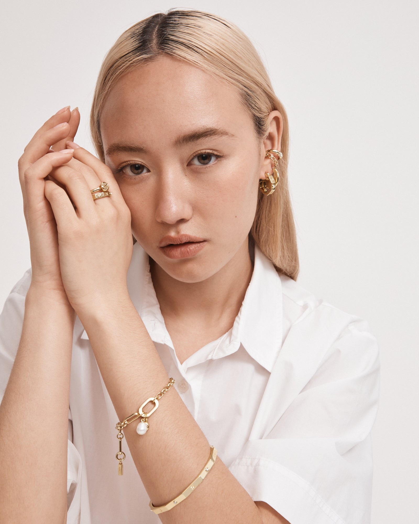 Jollie Ear Cuff - Gold