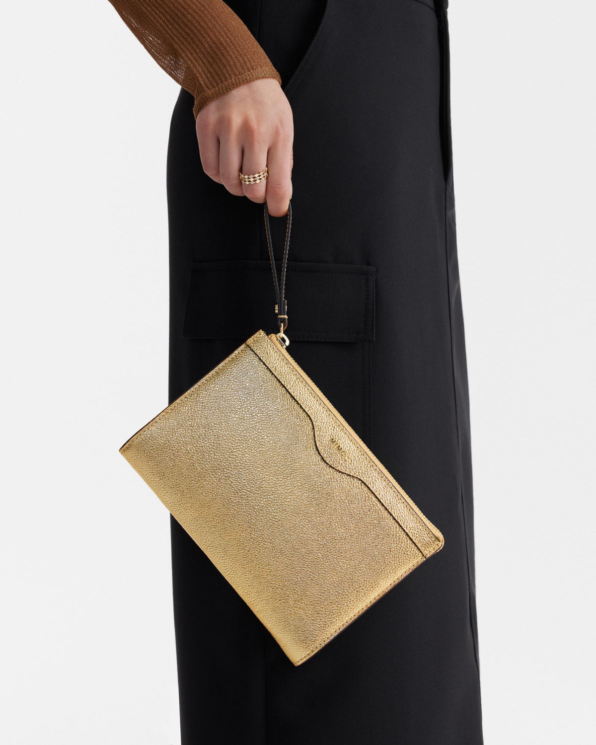 Jett Medium Pouch - Light Gold