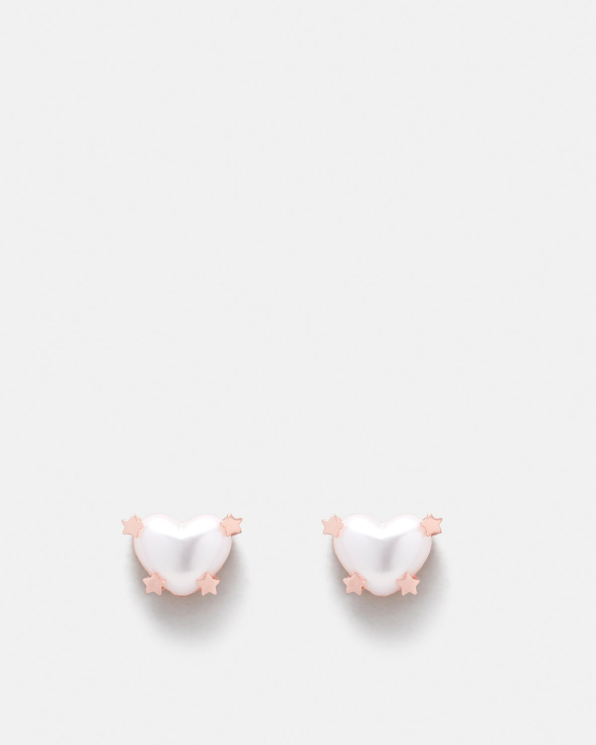 Bliss Pearl Stud Earrings - Pearl