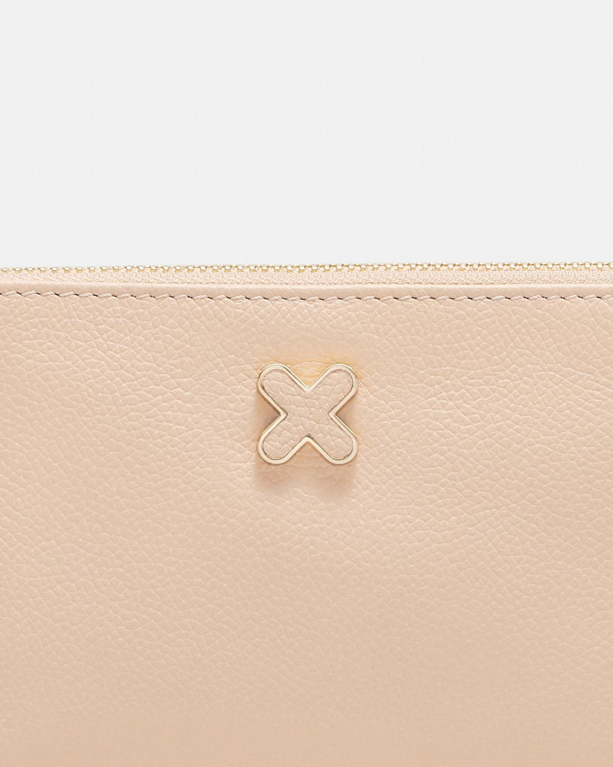 Hendrix Small Pouch - Almond