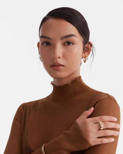 Daydream Huggie Hoop Earrings - Gold