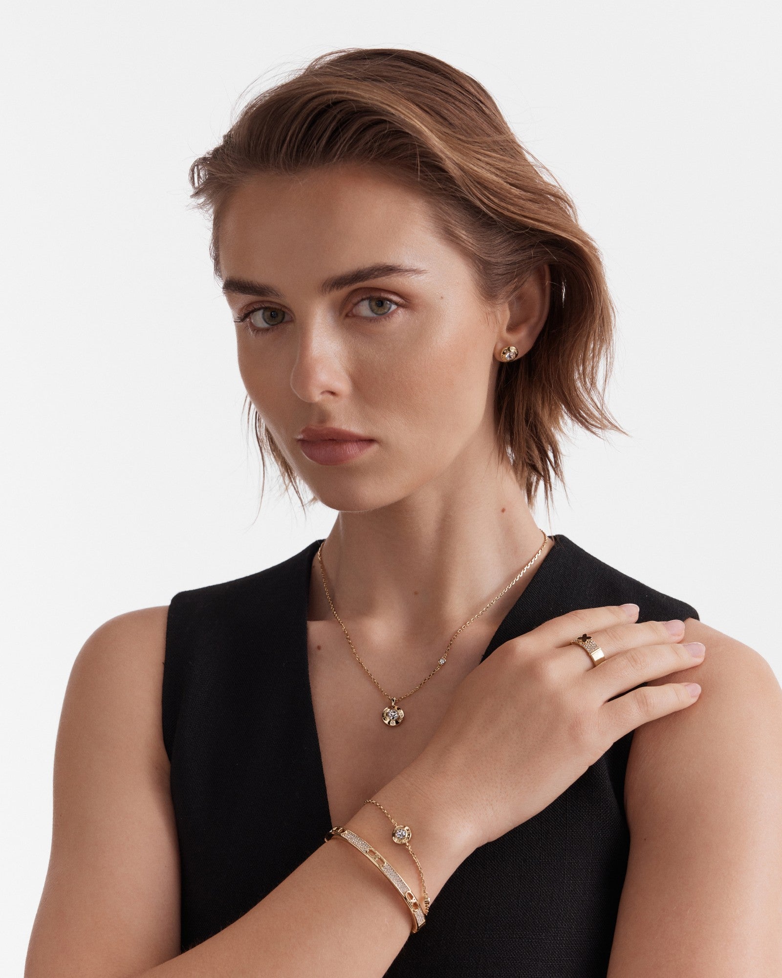 Enliven Stud Earrings - Gold