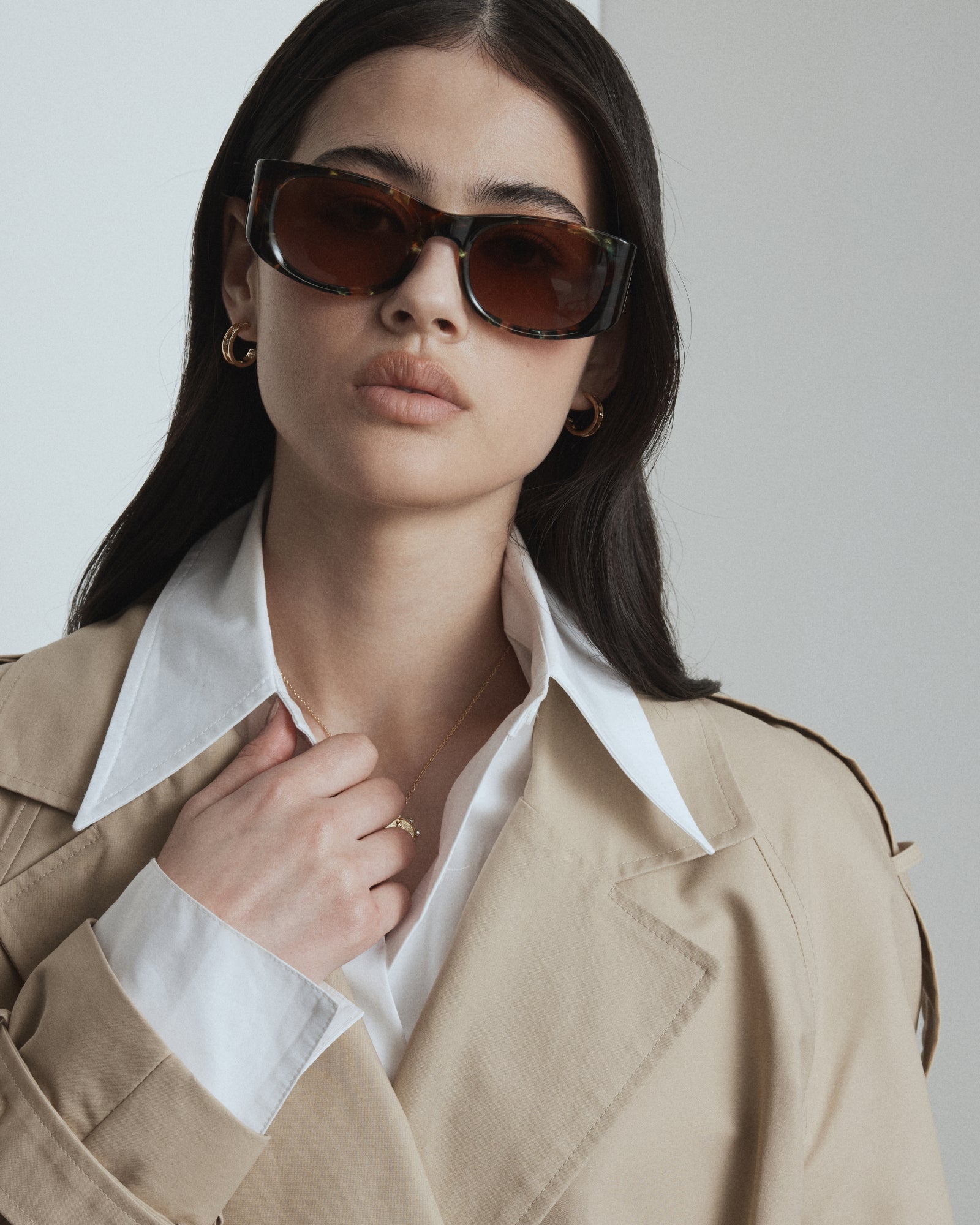 Gallery Sunglasses - Tort