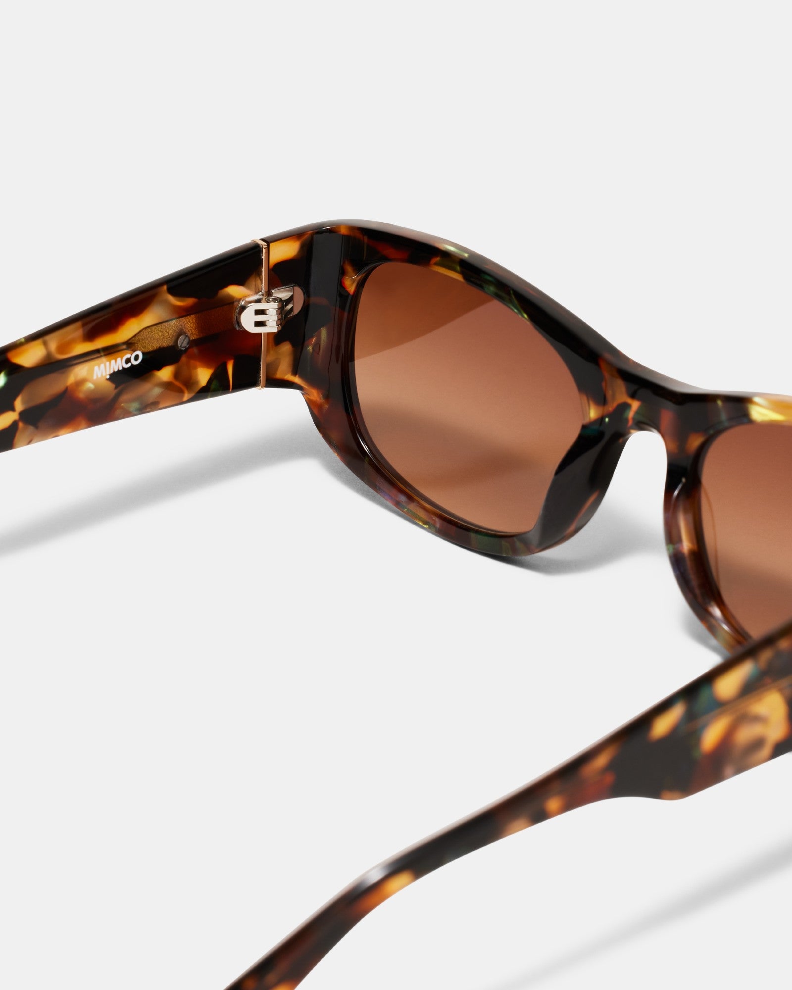 Gallery Sunglasses - Tort