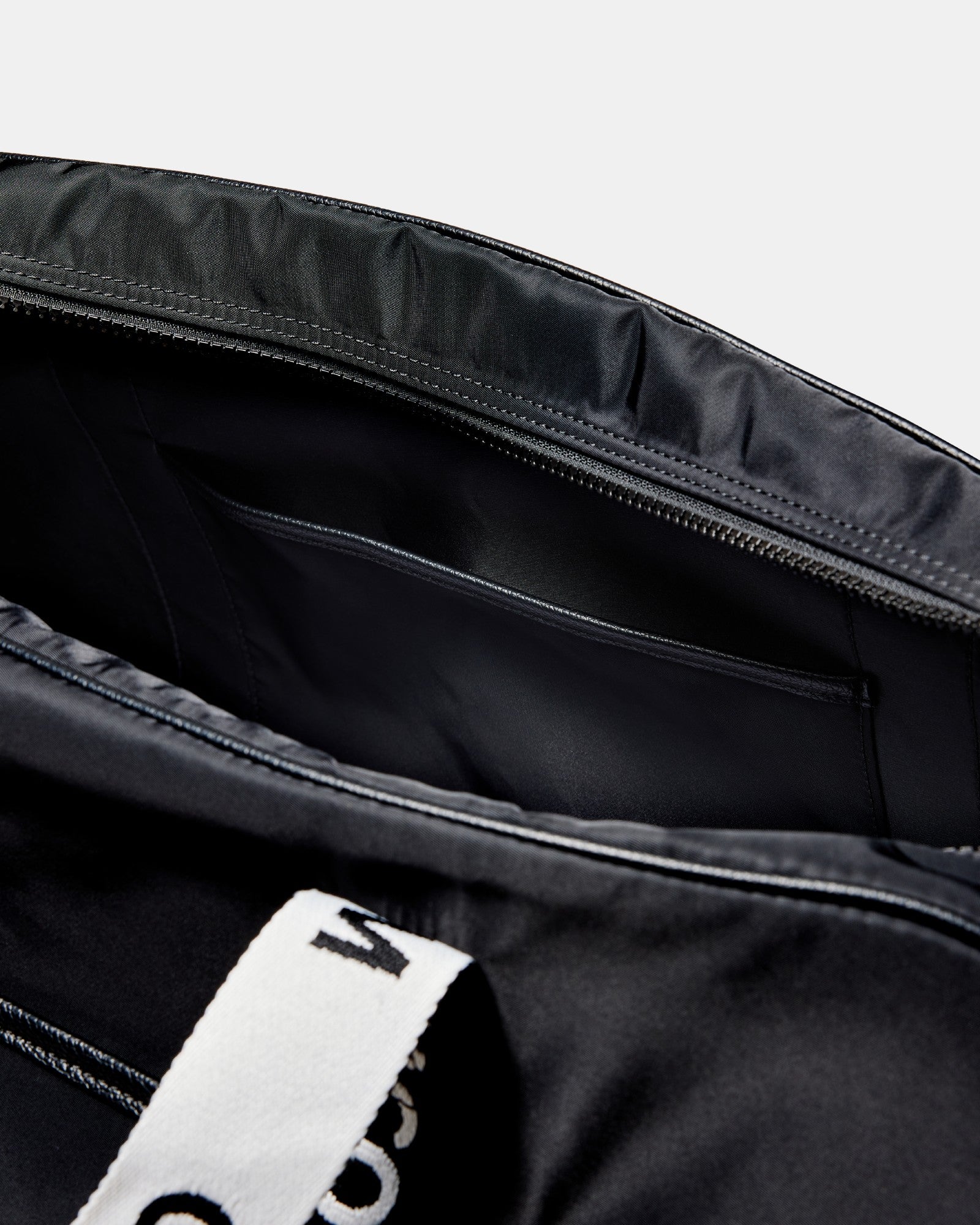Canyon Duffle Bag - Black