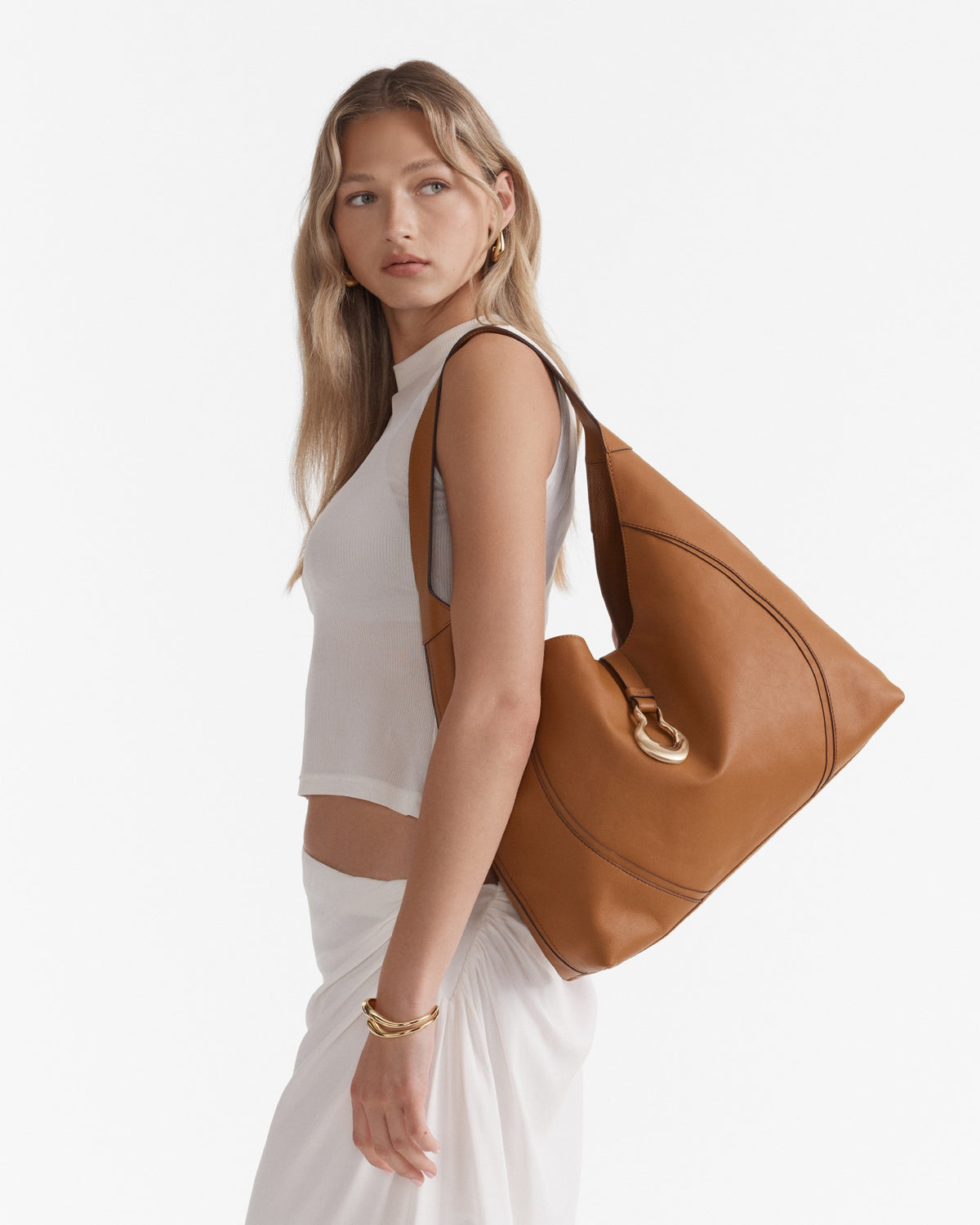 Shield Hobo Bag - Tobacco