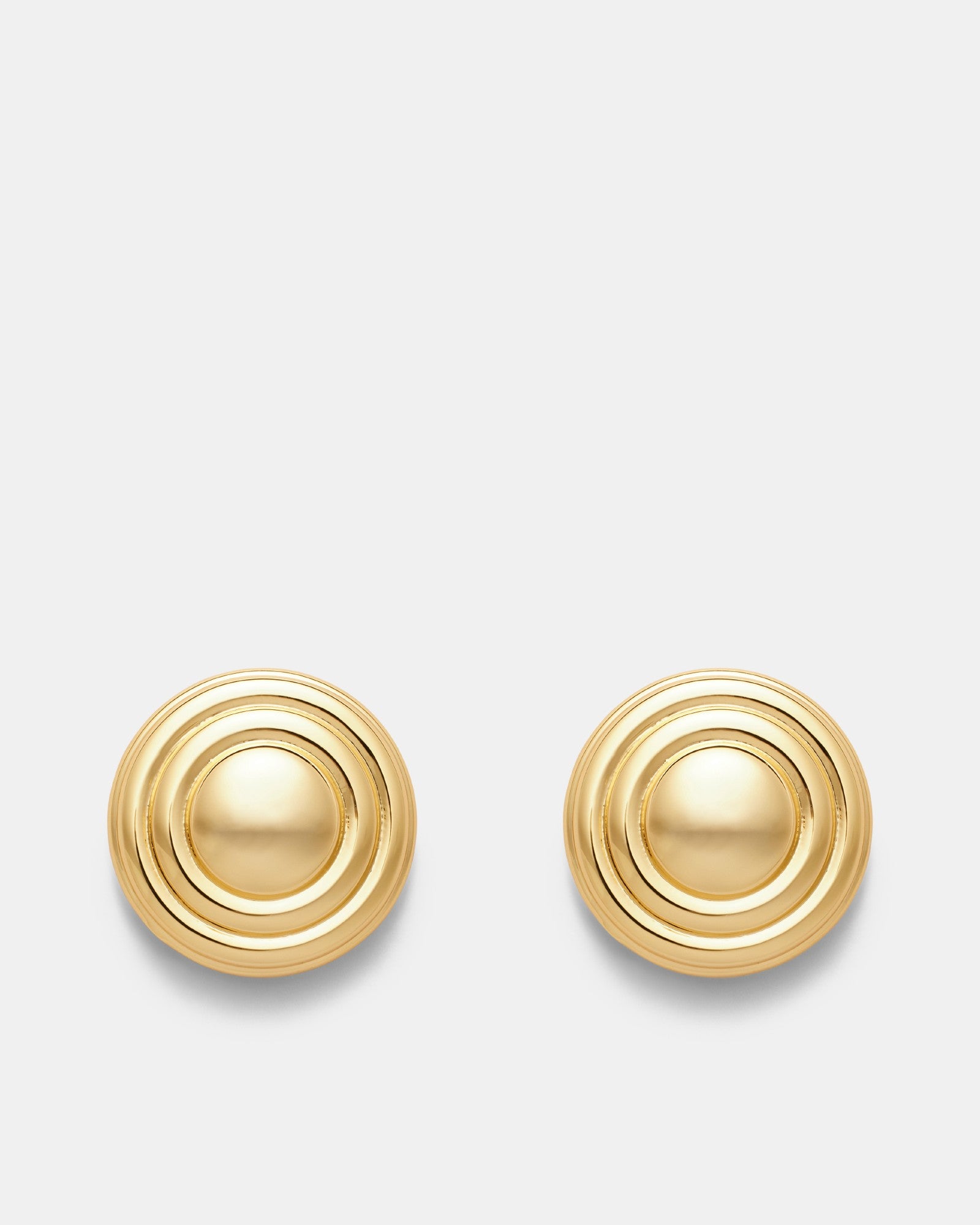 Groove That Soothes Oversized Stud Earrings - Gold