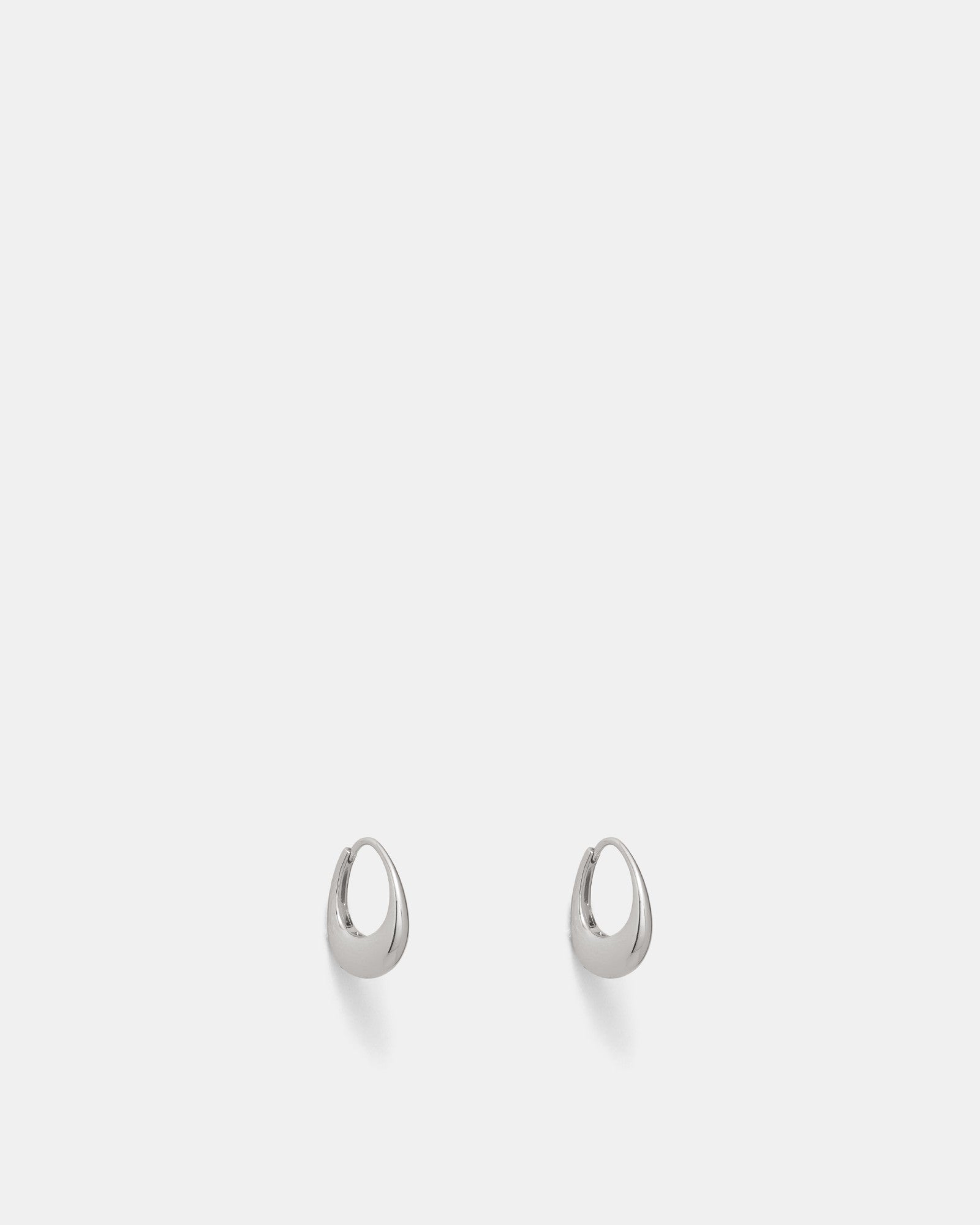 Pelle Hoop Earrings - Silver