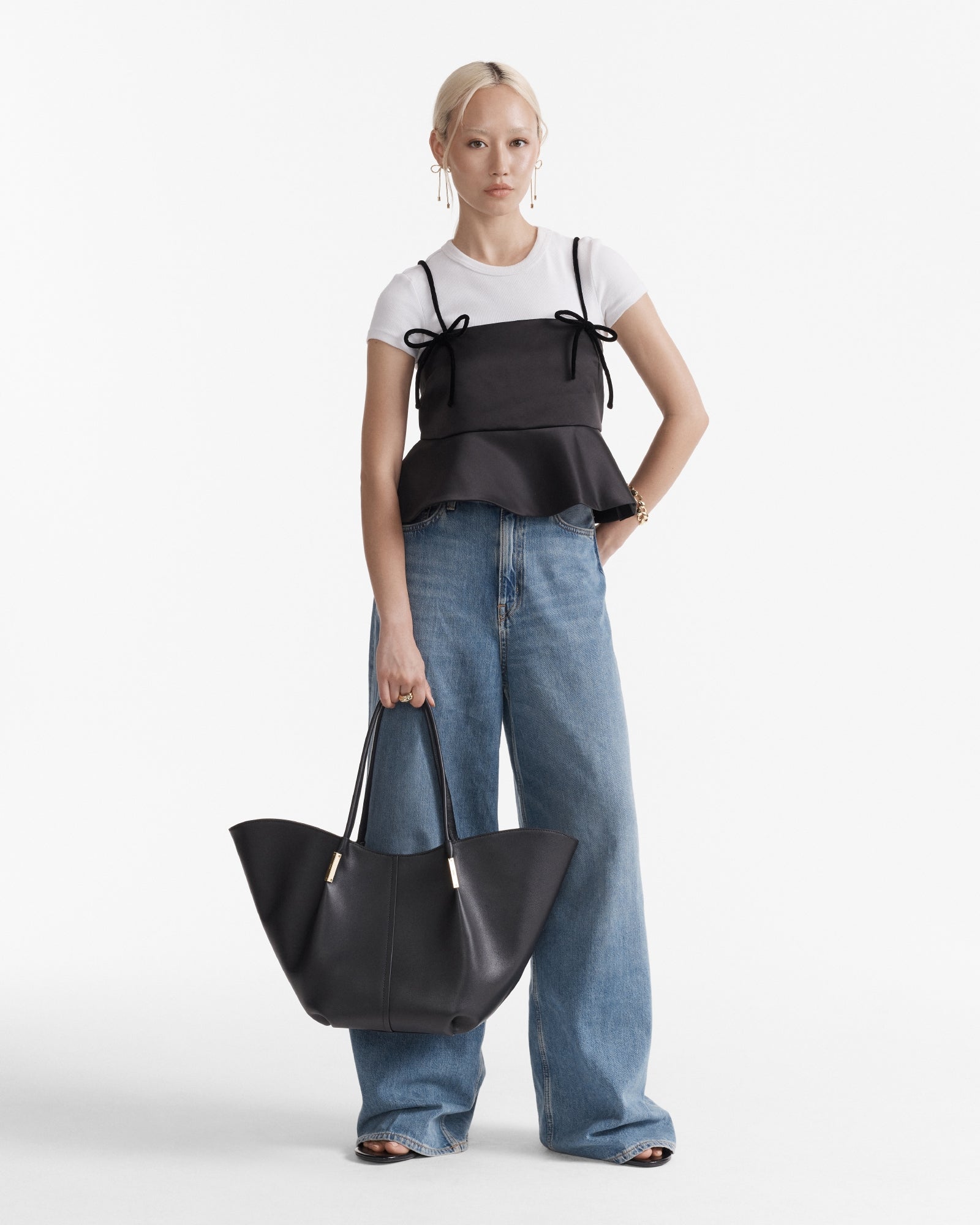 Mayara Tote Bag - Black Light Gold