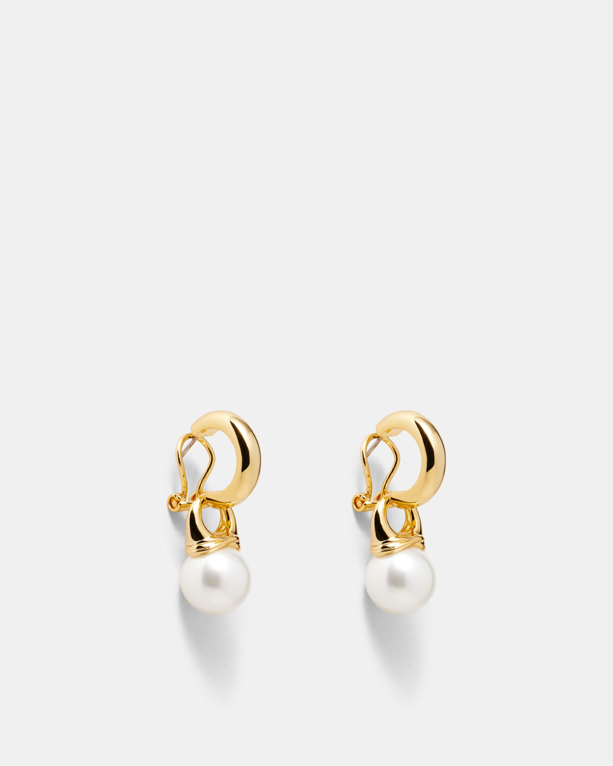 En Pointe Pearl Hoop Earrings - Gold