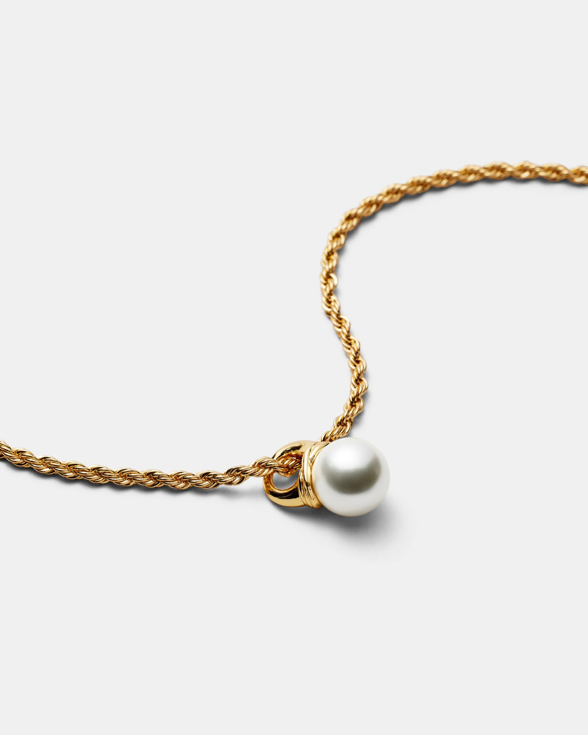 En Pointe Pearl Pendant Necklace - Gold