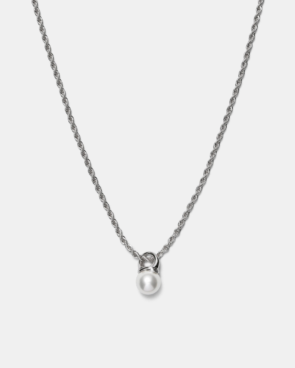 En Pointe Pearl Pendant Necklace - Silver