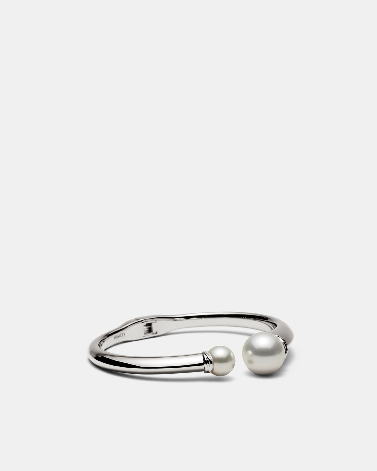 En Pointe Pearl Bangle - Silver