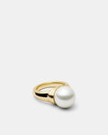 En Pointe Pearl Ring - Gold