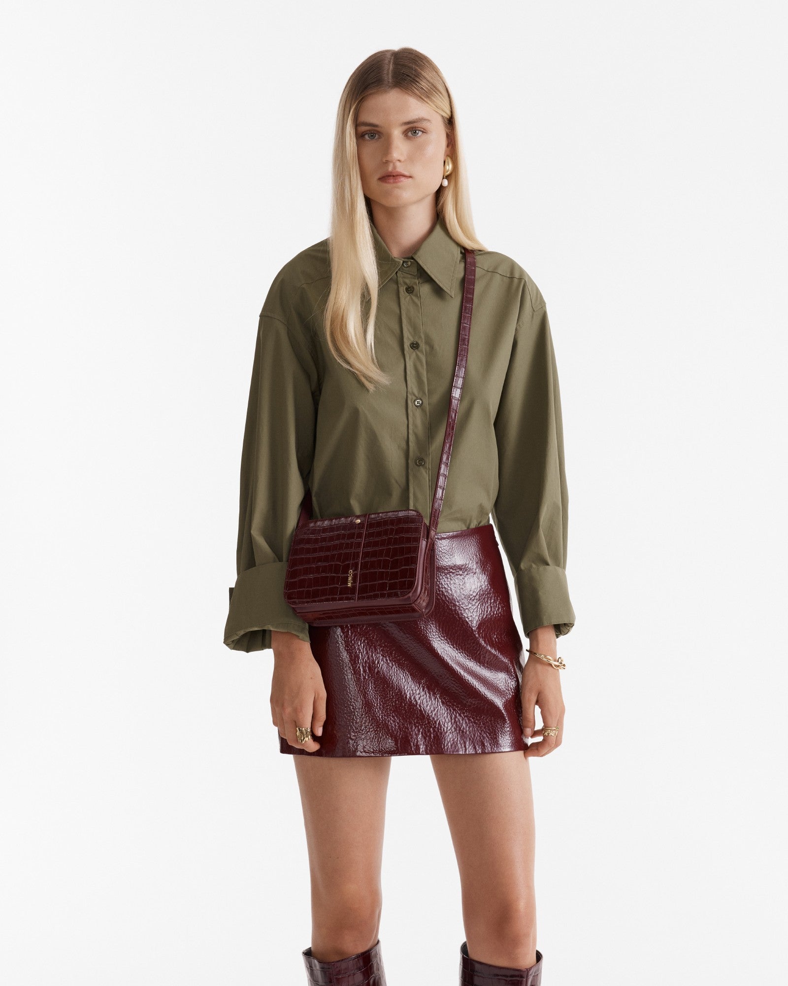 Metro Crossbody Bag - Cherry