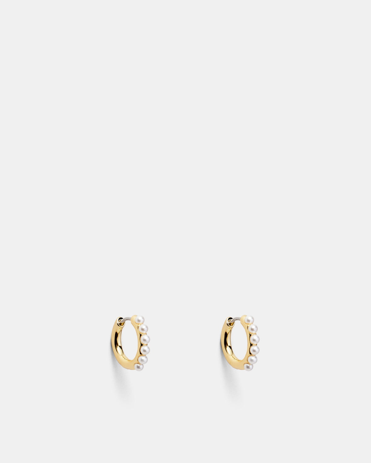 En Pointe Hoop Earrings - Claret