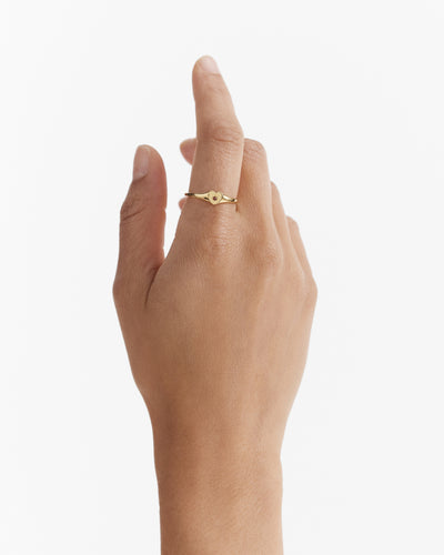 A Little Crush Ring - Gold
