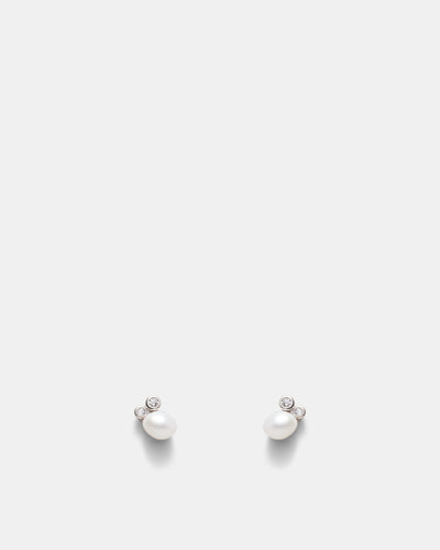 La Perle Stud Earrings - Pearl