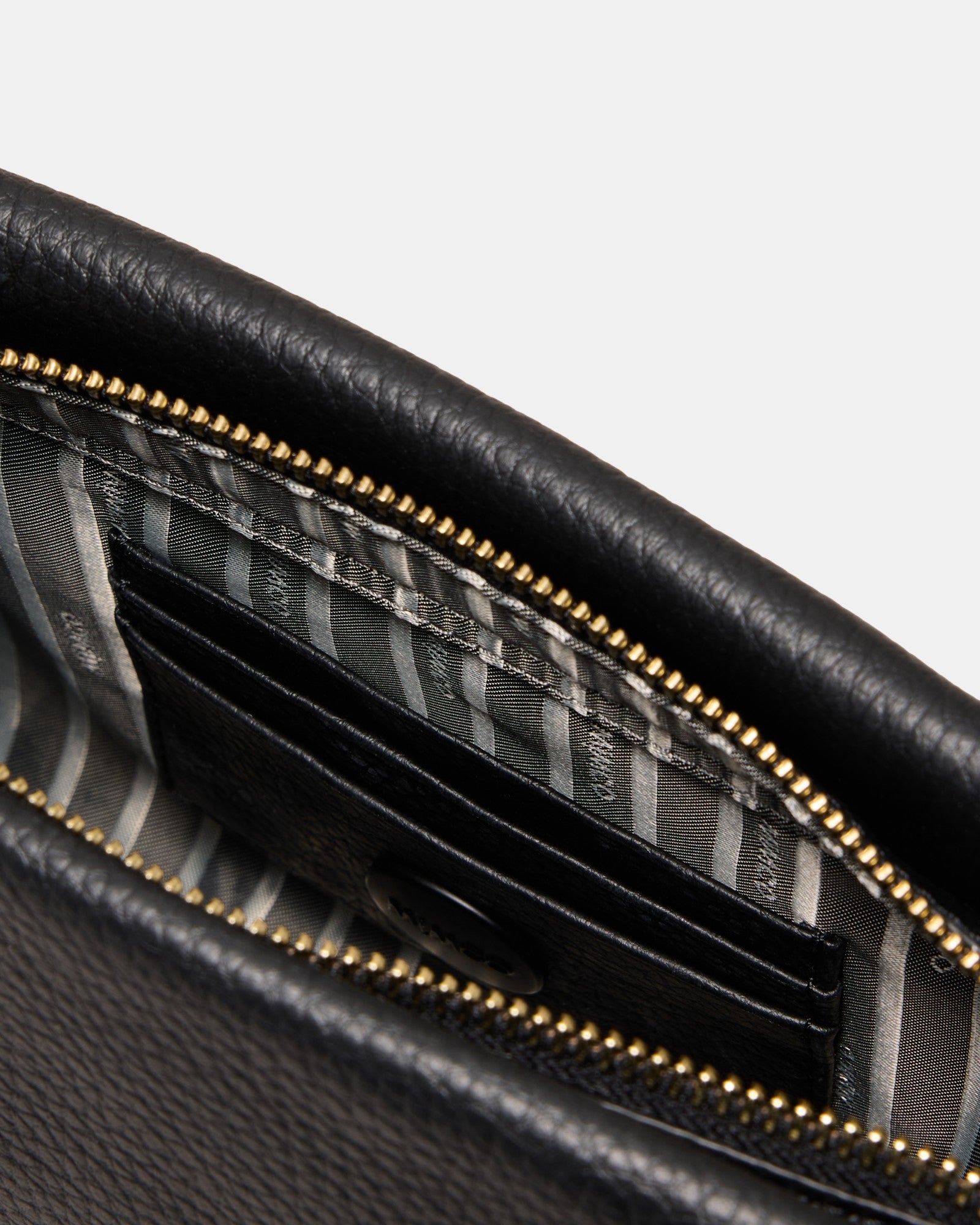Bay Strap Crossbody Bag - Black Light Gold