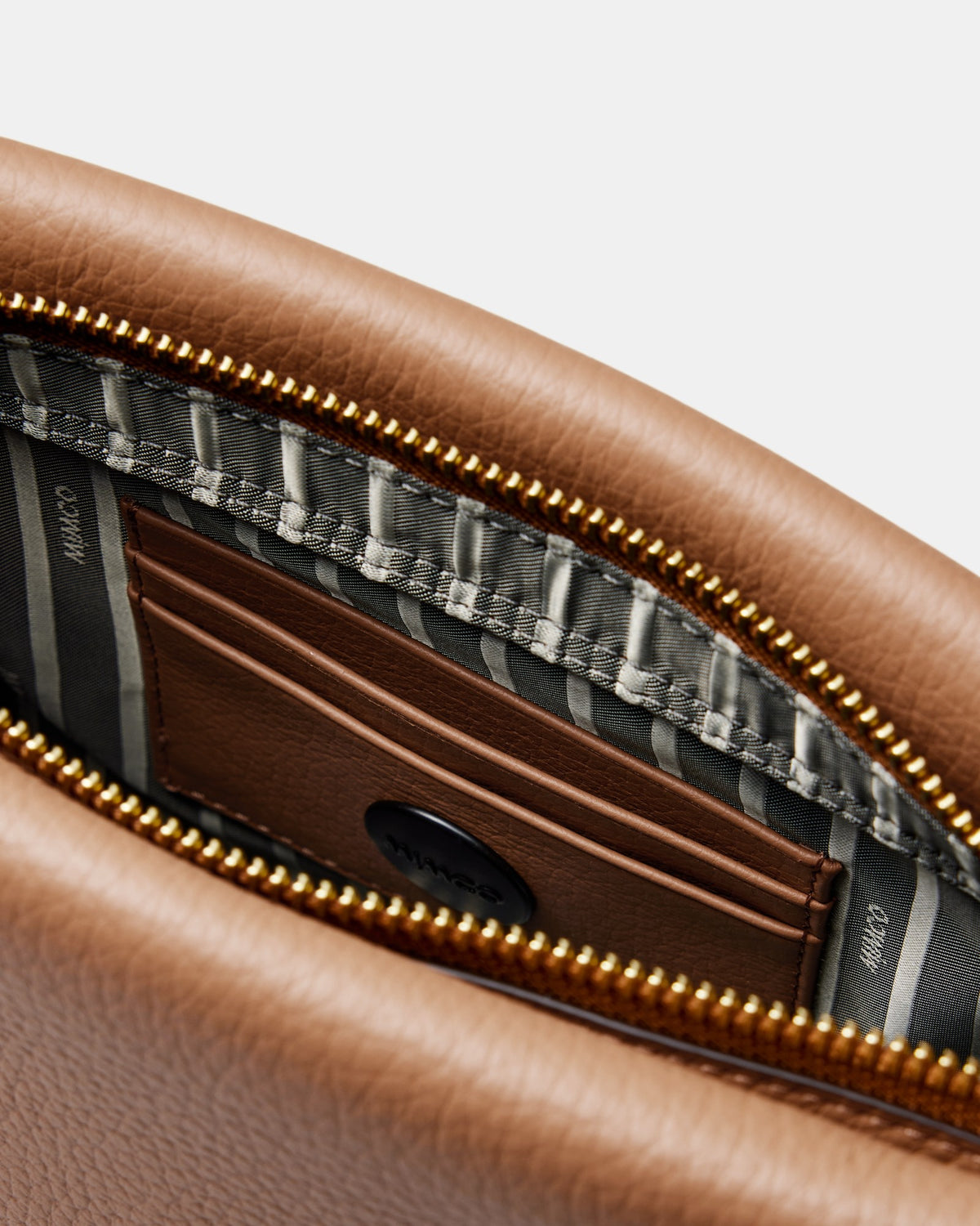 Bay Strap Crossbody Bag - Caramel