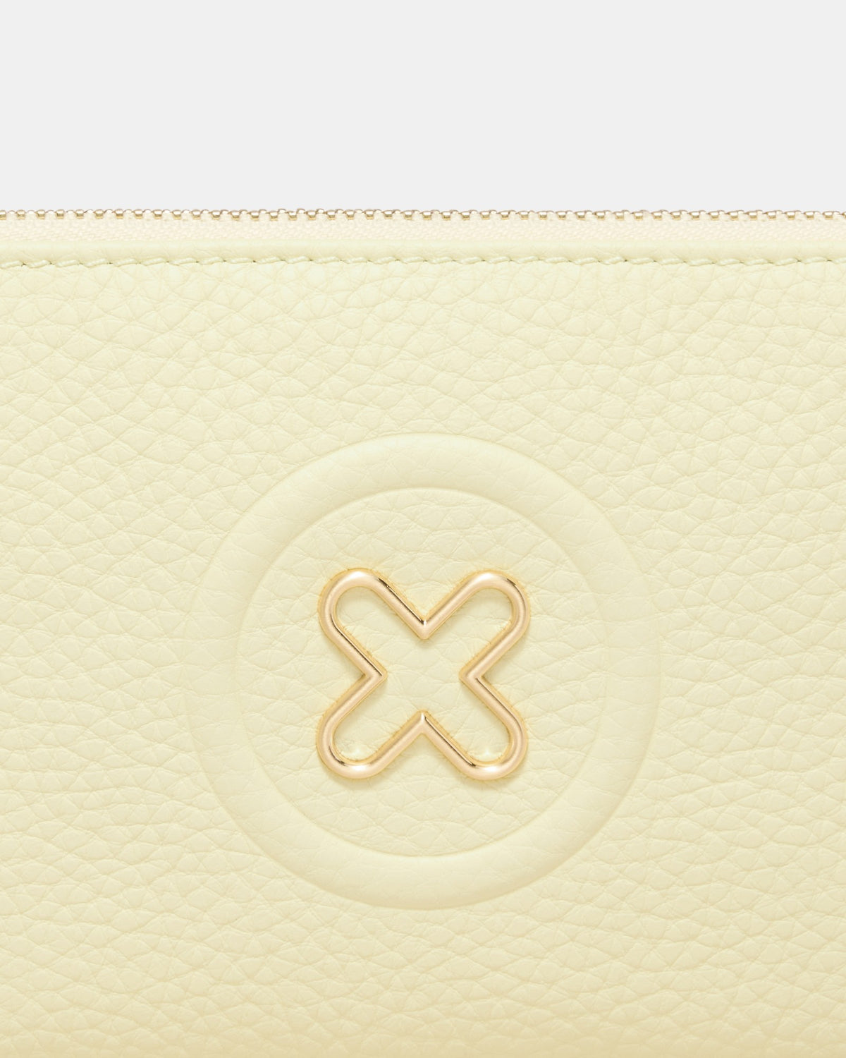 Bay Medium Pouch - Buttermilk