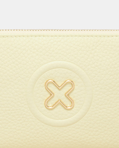 Bay Medium Pouch - Buttermilk