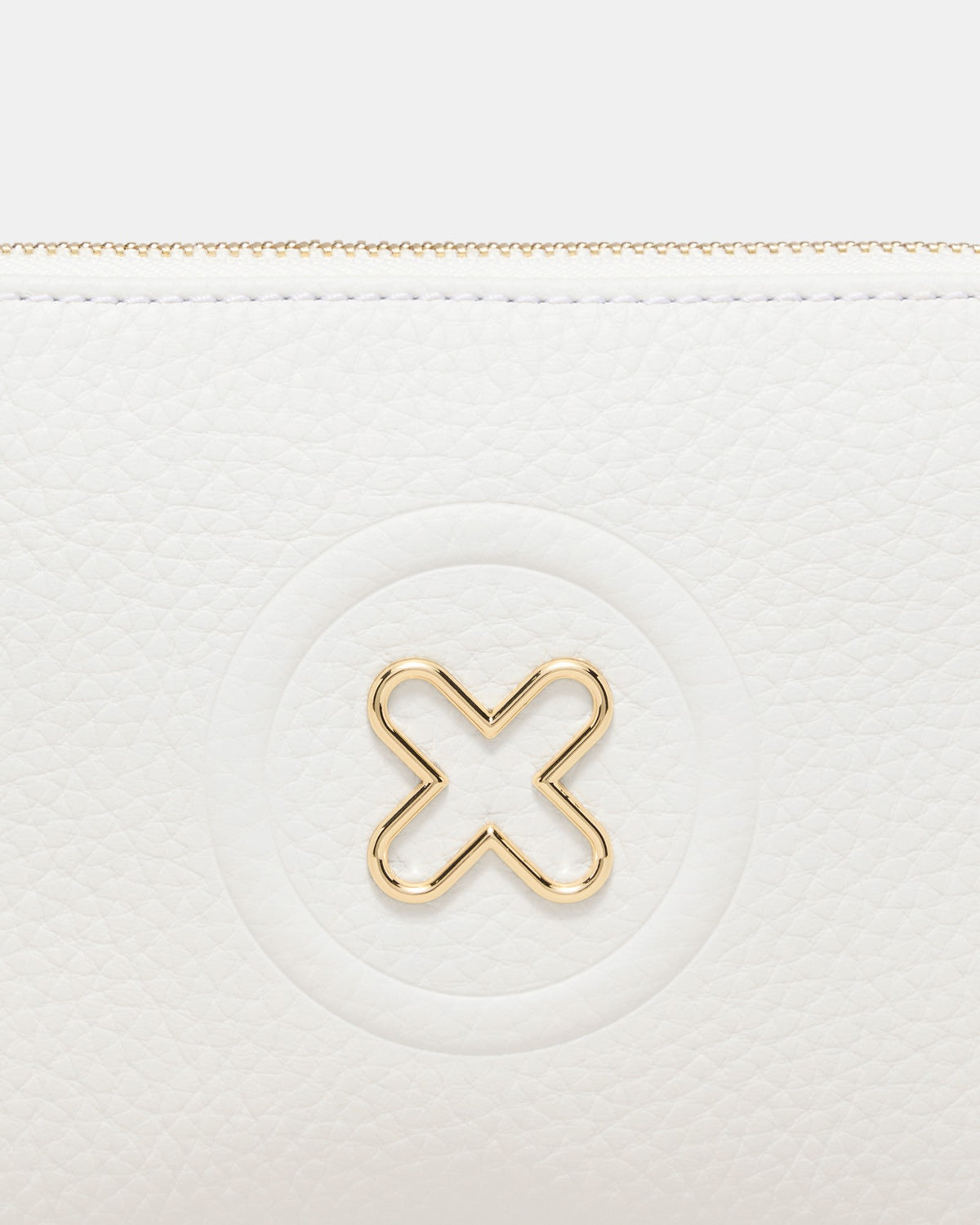 Bay Medium Pouch - White