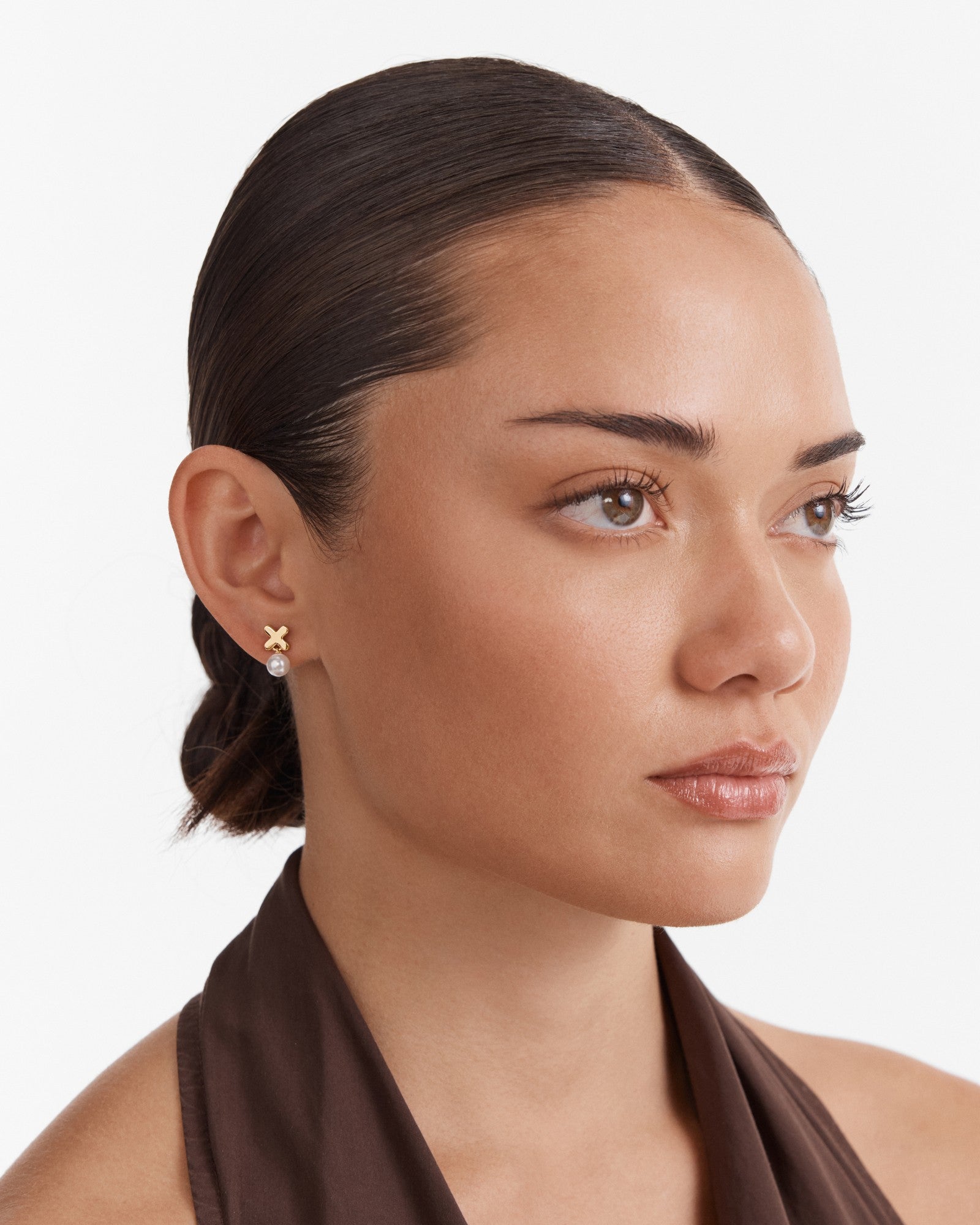 Essense Pearl Stud Earrings - Gold