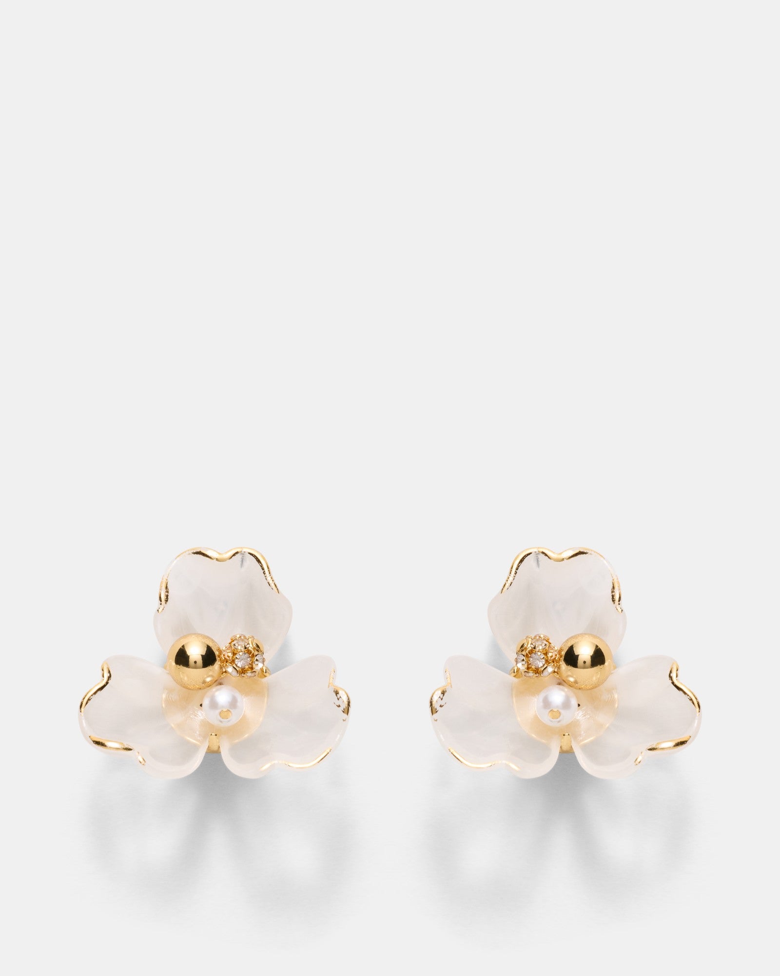 Floweret Stud Earrings - Pearl