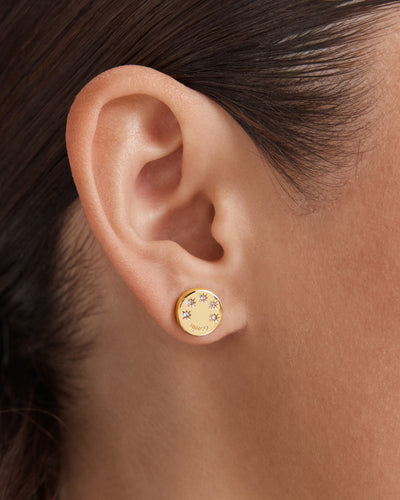 Alluring Stud Earrings - Gold