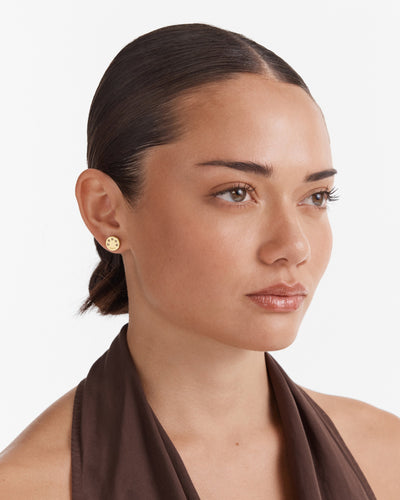 Alluring Stud Earrings - Gold
